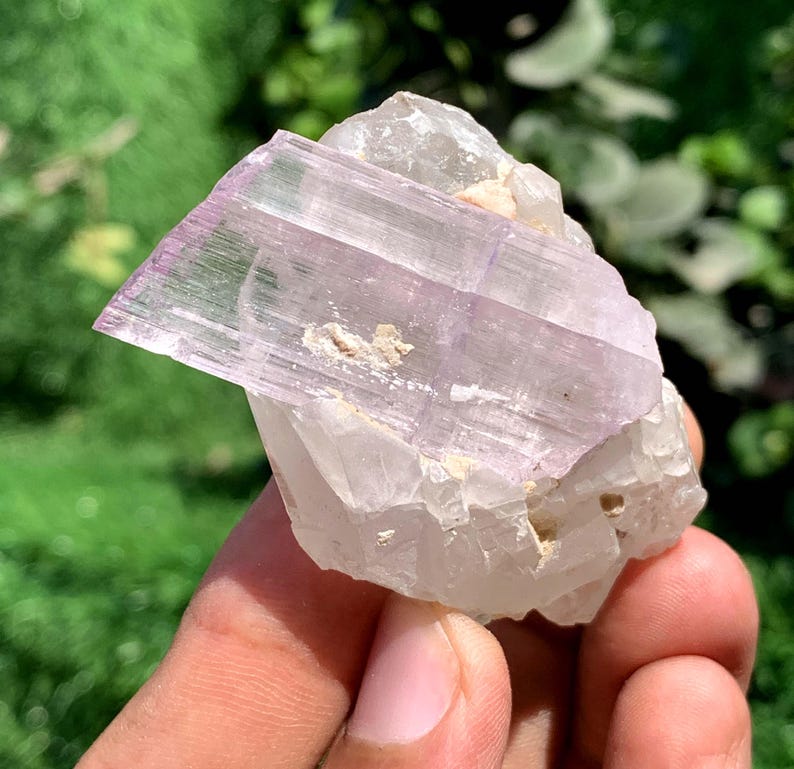 Rough Kunzite