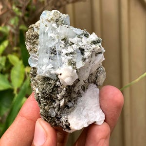 Blue Aquamarine Crystals, Aquamarine Cluster with Mica on Feldspar From Pakistan 89 Gram
