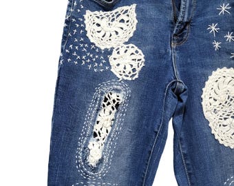 Upcycled Lace Jeans • Boho Patched Denim • Shabby Chic Embroidered Jeans • Handmade Vintage Style Pants • Old Navy Rockstar Size 6