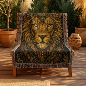 Beaded Lion Blanket – Spiritual Strength & Regal Boho Design – Mystical Animal Tapestry Throw, Courage-Inspired Decor