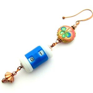 Bead Knitting / Crocheting Removable Stitch Marker Roll Counter Copper and Blue Counter image 1