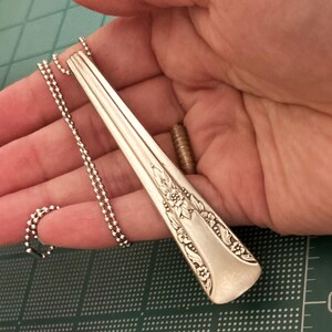 Spoon Pendant Necklace, Vintage Silverplate Silverware Handle Pendant, Upcycled Repurposed, Jewelry for Her, Gift for Mom or Wife, 1940 image 4