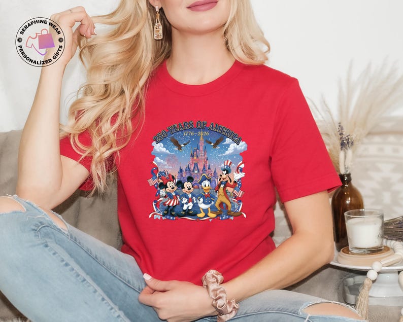 250 Years Of America Disney Shirt, Mickey And Friends US Anniversary Gift, Freedom Patriotic USA Flag Tshirt bild 4