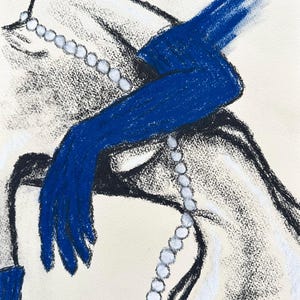La donna con i guanti blu, Kristina Mallen | Disegno originale a carboncino su carta | Opera d'arte unica nel suo genere