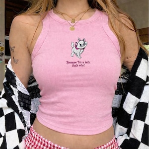 Regata vintage bordada com a gata Marie da Disney, regata cropped da Marie de Aristogatas, camiseta feminina fofa da Disney, camiseta infantil "Because I'm a Lady"