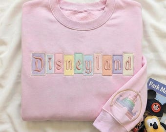 Sudadera bordada "Viaje a Disneylandia 2026", suéter "Viaje a Tierra Mágica", cuello redondo "Reino Mágico Pastel", sudadera con capucha "Viaje a Disney" para niña