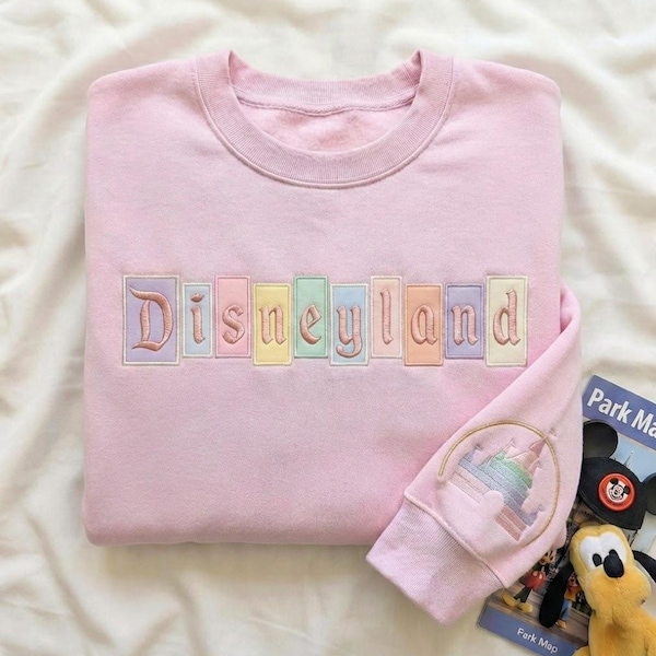 Moletom bordado "Viagem à Disneylândia 2026", Suéter "Viagem à Terra Mágica", Moletom de gola redonda "Reino Mágico" em tons pastel, Moletom com capuz "Viagem à Disney para Meninas"