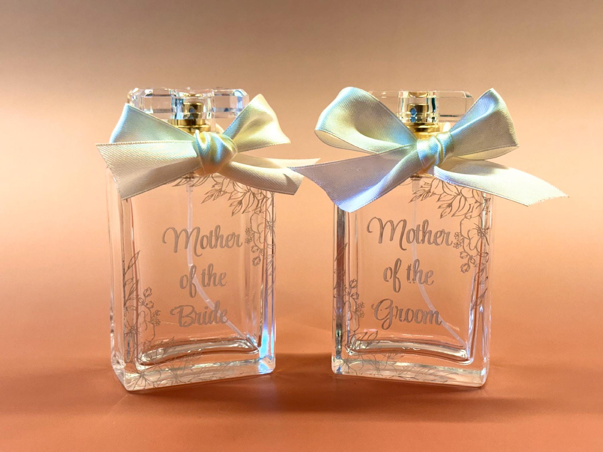 Personalisiertes Geschenk für die Mutter der Braut, Personalisiertes Andenken für die Mutter des Bräutigams, Gravierte Parfümflasche zur Hochzeit
