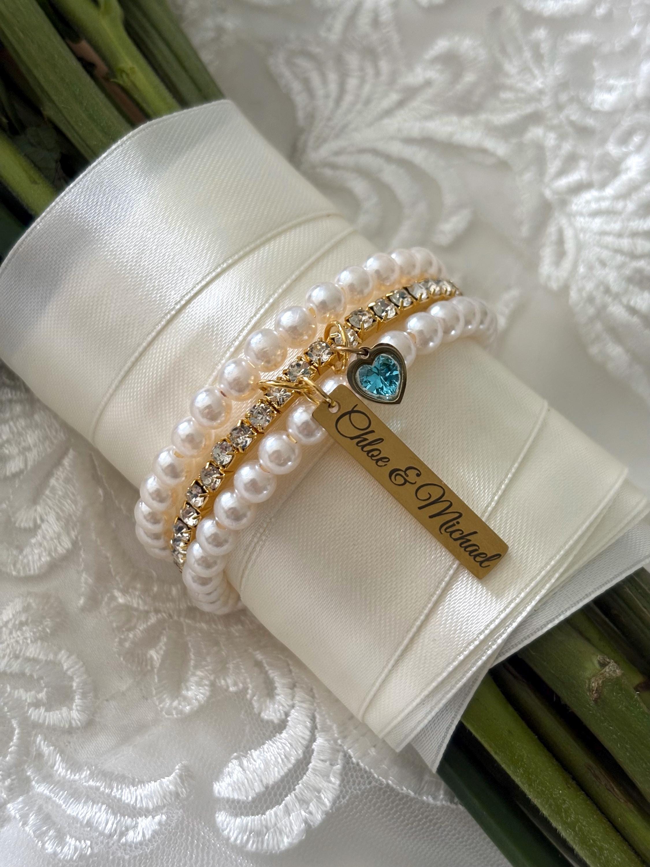 Engraved Bouquet Charm Bride Gift from Mom, Something blue for Bouquet, Bouquet Wrap, Personalized Gift for Bride, Wedding Day Keepsake