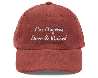 Haftowana czapka sztruksowa Los Angeles: Urodzona i wychowana – swobodny styl Los Angeles