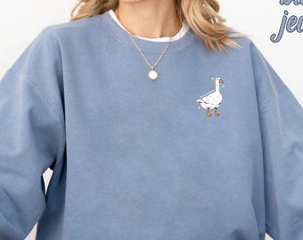 Cute Silly Goose Sweatshirt, Cheeky Goose Sweatshirt, Adorable Goose Sweatshirt, Vintage Silly Goose Sweatshirt, Silly Goose Sweatshirt