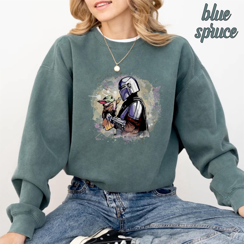 Mandalorian Grogu Sweatshirt, Mandalorian Sweatshirt, Star Wars Sweatshirt, Disney Sweatshirt, Baby Yoda Sweatshirt, Grogu Sweatshirt