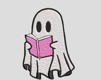 Diseño de bordado de un fantasma leyendo un libro | Archivo de bordado a máquina de Halloween | 12 formatos | Descarga instantánea | Bordado espeluznante kawaii