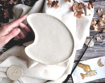 Artisanal ceramic watercolor palette - Glossy beige, Handmade in Spain.