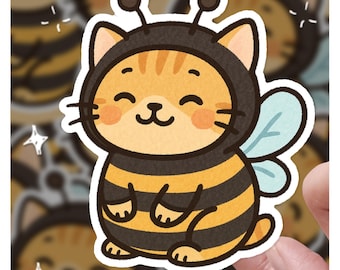 Biene Katze Sticker – süsse getigerte Katze im Bumblebee | Kawaii Tier Crossover Kunst