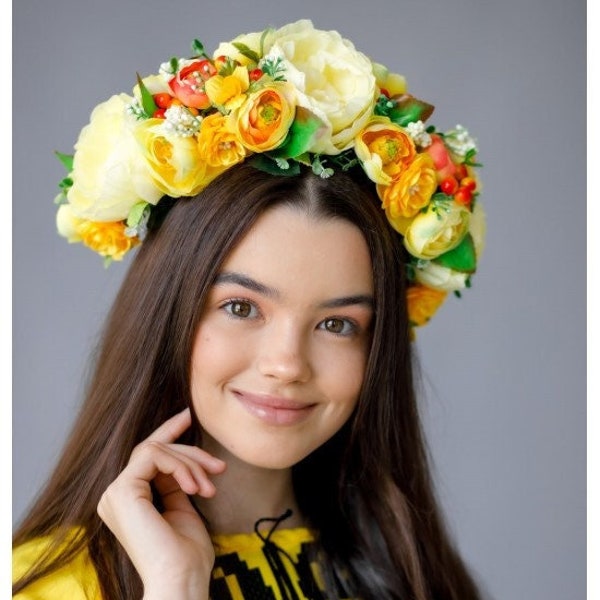 Traditional Ukrainian Vinok, Ukrainian Vyshyvanka Accessory, Vinok with Ribbons, Ukrainian Folk Head Attire, Ukrainian Headwear