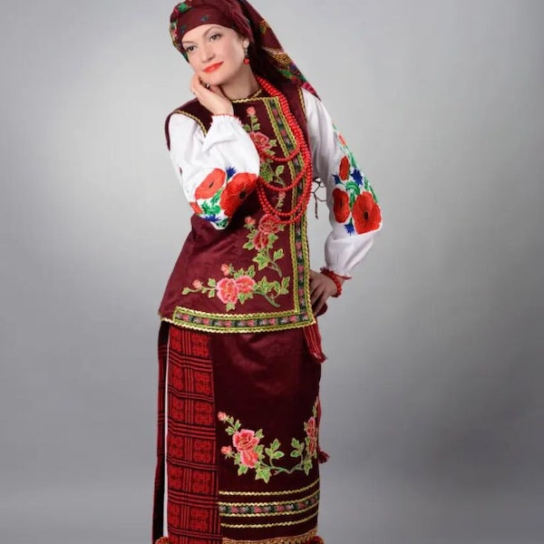 Traditional Costume - Etsy