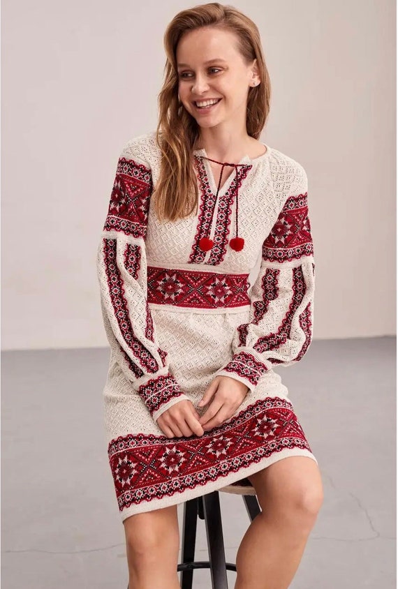 Everyday Luxury Knitted Crochet Boho Dress with Red Embroidery XS