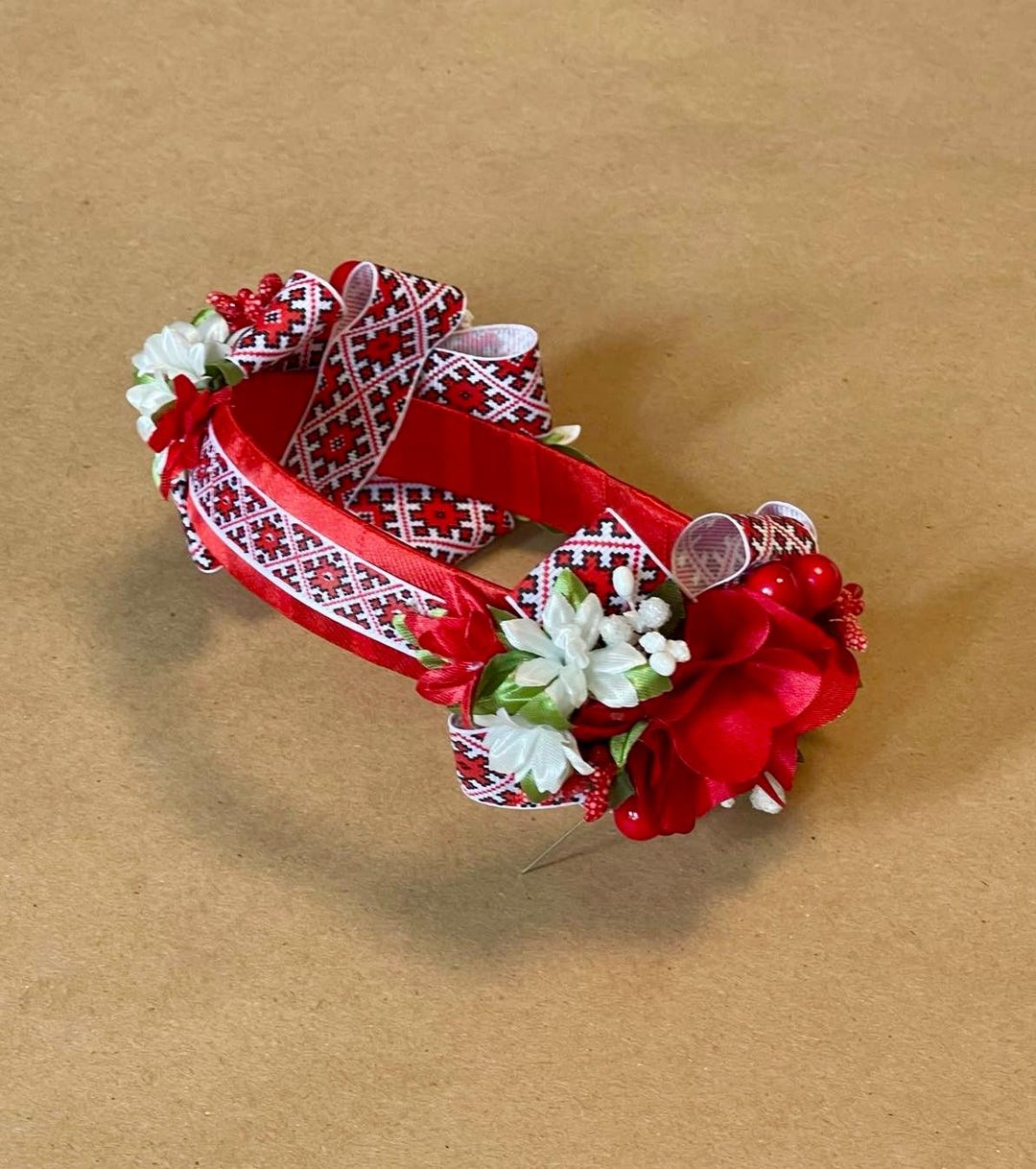 Elegant Ukrainian Vinok in Traditional Colors, Ukrainian Headband ...