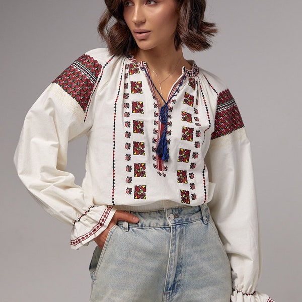 Traditional Ukrainian Embroidered Blouse, Elegant Vyshyvanka for Women, Ethnic Blouse Ukraine