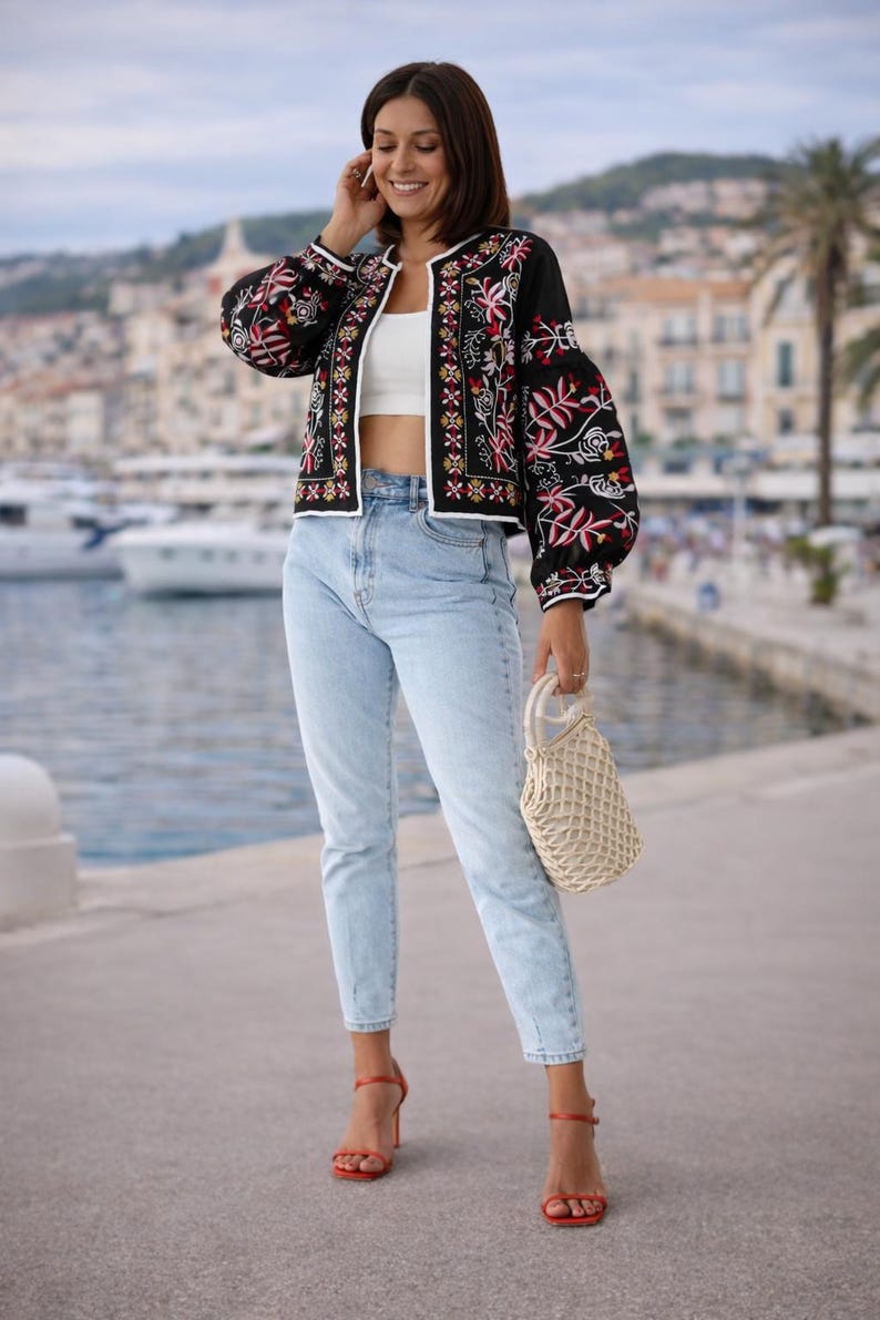 Chaqueta bohemia de verano con bordado floral para mujer - Chaqueta floral bohemia con top corto - Blazer abierto bohemio corto imagen 6