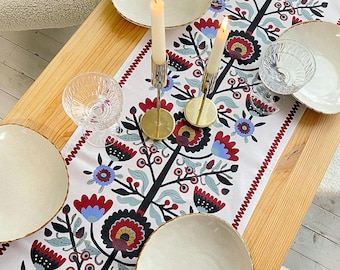 Christmas Easter Ukrainian Folk Table Runner – Tree of Life Holiday Motif