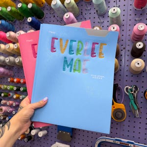 Personalized Embroidered School Folder, Custom Name Folder, Back to School Supplies, Teacher Gift, Kids Classroom Organizer