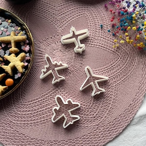 Airplane Cookie Cutter, Outline Airplane Cookie Cutter, Airplane Polymer Clay Cutter Tool, Airliner Cookie Cutter Set, Plane Cookie Cutter