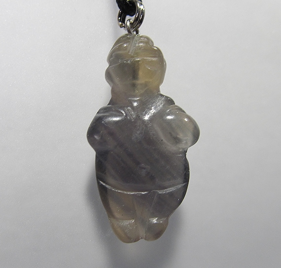 Fluorite Venus of Willendorf Pendant: Hand Carved Fertility Goddess Necklace 21NG4