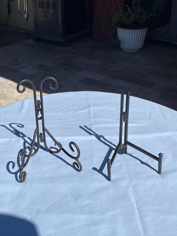 Black Metal Art Display Stand: Adjustable Easel for Plates and Art displays Stand