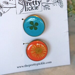 Botanical Brooch, Real  pressed Flower Pin, Lapel Pin, Broach, Resin Brooch, Hat Pin, Clip