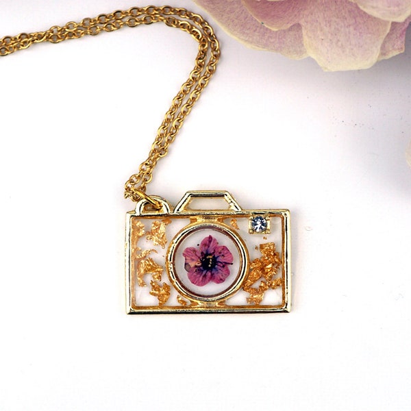 Flower Camera Necklace, Photography Necklace, Real Pressed Flower