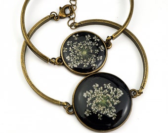 Queen Anne's Lace Resin Bracelets, Flower Bracelet, resin flower bracelet, multiple colors