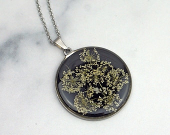 Queen Anne's Lace on Black Necklace, Real pressed wild queen anne's lace, circle pendant necklace