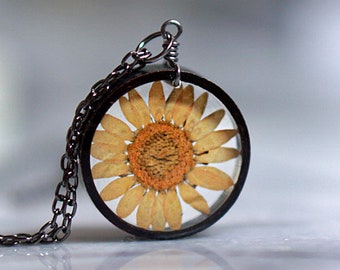 Orange Daisy Necklace, Real Flower Necklace, Orange Chrysanthemum, Botanical Jewelry, Pressed Flower Jewelry