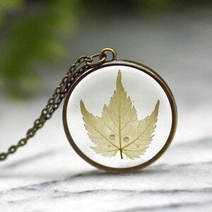 Spring Maple Leaf Pendant, Real pressed Leaf Necklace, Botanical jewelry, Resin and Flowers