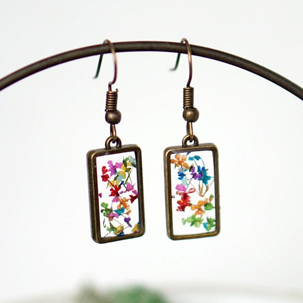 Confetti Queen Anne's Lace Earrings, Multicolored flowers, resin flower jewelry, real pressed flower earrings
