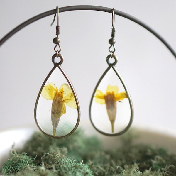 October Birth Flower Earrings, Marigold Teardrop Earrings, Birth Flower Gift, Jewelry Set, Real Flower Jewelry