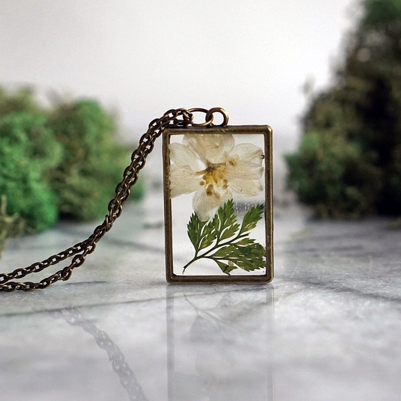 December Birth Flower Necklace, Real Flower Necklace, Paperwhite Narcisuss Flower, Birthday Flower, BotanicalJewelry, Pressed Flower Jewelry image 6