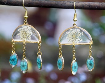 Rain Cloud Botanical Earrings, Pressed Flower Earrings, Queen Anne's Lace, Raindrop Earrings, Blue and White, Spring Jewelry, April Showers