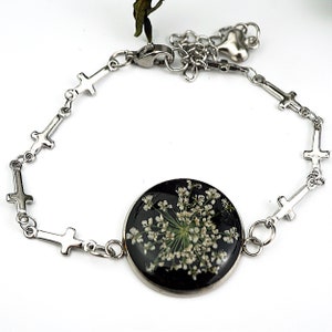 Queen Anne&#39;s Lace Resin Bracelets, Flower Bracelet, resin flower bracelet, multiple colors