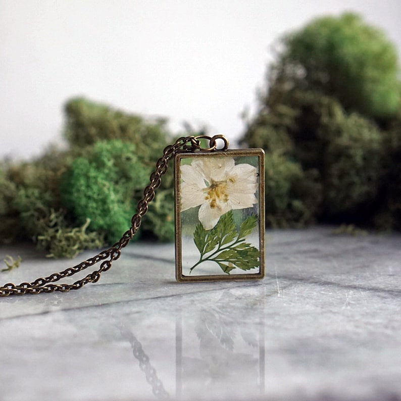 December Birth Flower Necklace, Real Flower Necklace, Paperwhite Narcisuss Flower, Birthday Flower, BotanicalJewelry, Pressed Flower Jewelry image 4