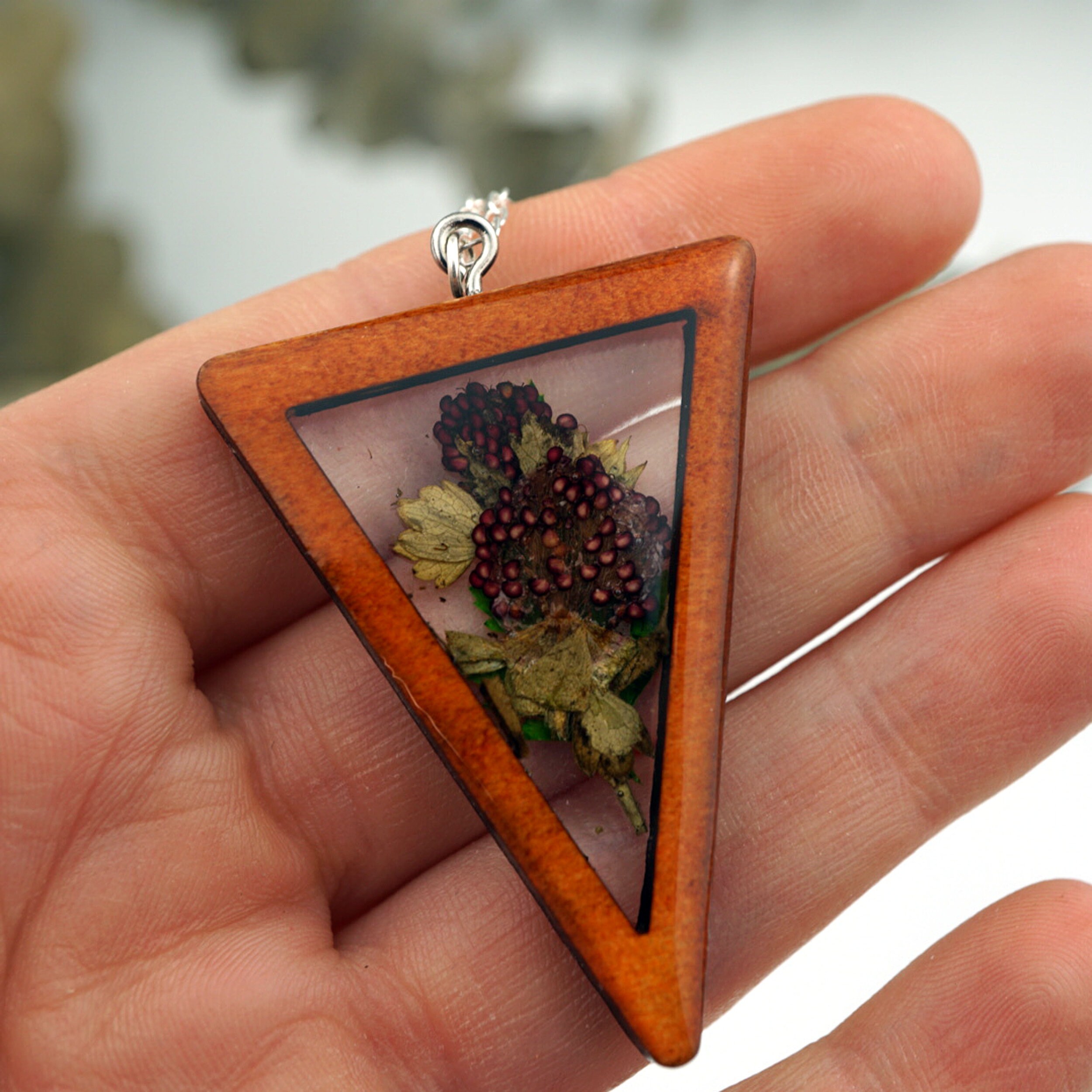 Collier Ras Du Cou Fraises Des Bois - Zircon Et émail Coloré - Style Fleuri Et Raffiné - Neuf Sans Boîte