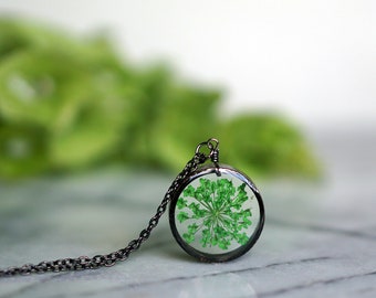 グリーン クイーン アンズ レース ネックレス、本物の花のネックレス