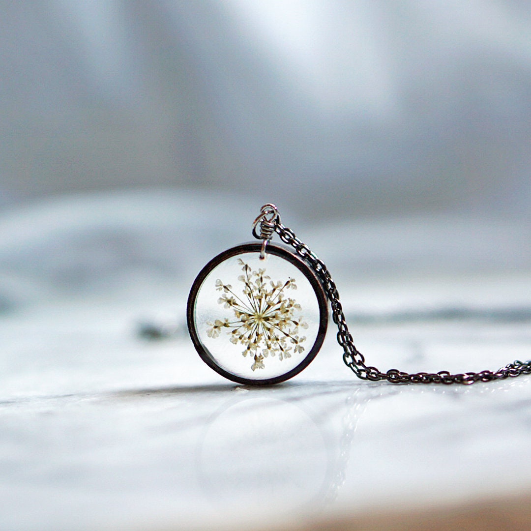 Queen Anne's Lace Flower Necklace, Resin Flower Necklace, Real