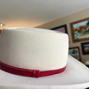 Scarlet Cimaroon-serie: handgemaakte hoedenbanden in westerse stijl