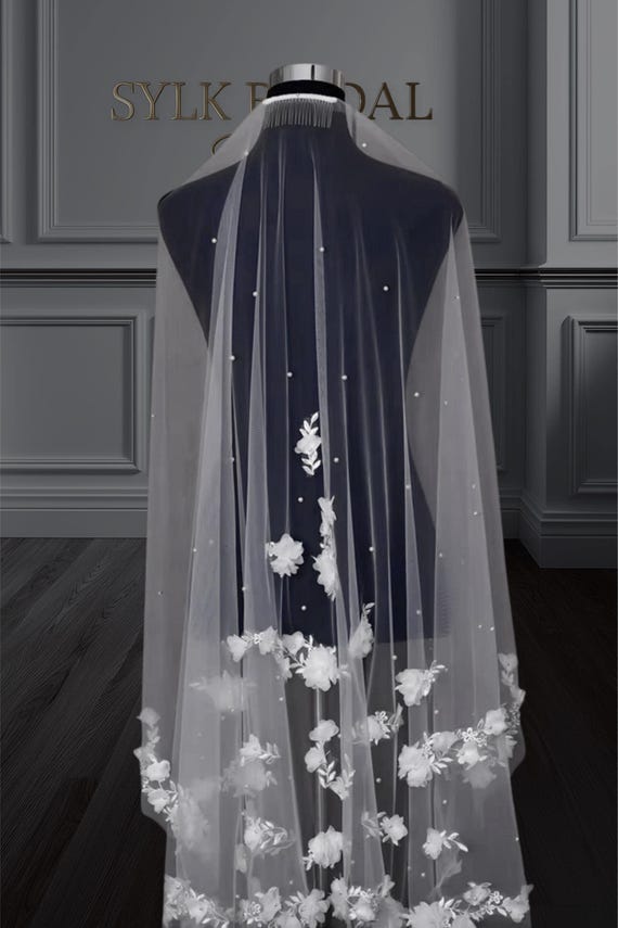 3D flower and pearl appliqué Wedding Veil/ Ivory fingertip length, 100cm Lace Applique Veil, Floral Bridal Veil With Pearls, Elegant  main image 4