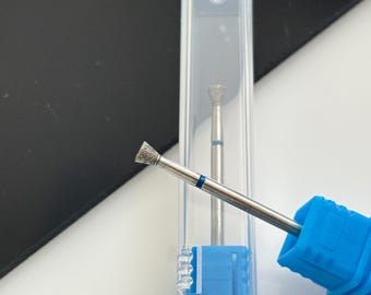 Paquete de 2 brocas de diamante para cutículas de uñas: broca de carburo 5 en 1