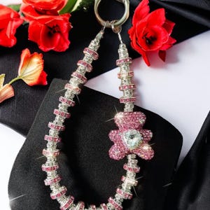 Valentinstag glitzernder Teddybär Schlüsselanhänger: Strass Kristall Taschenanhänger Armband