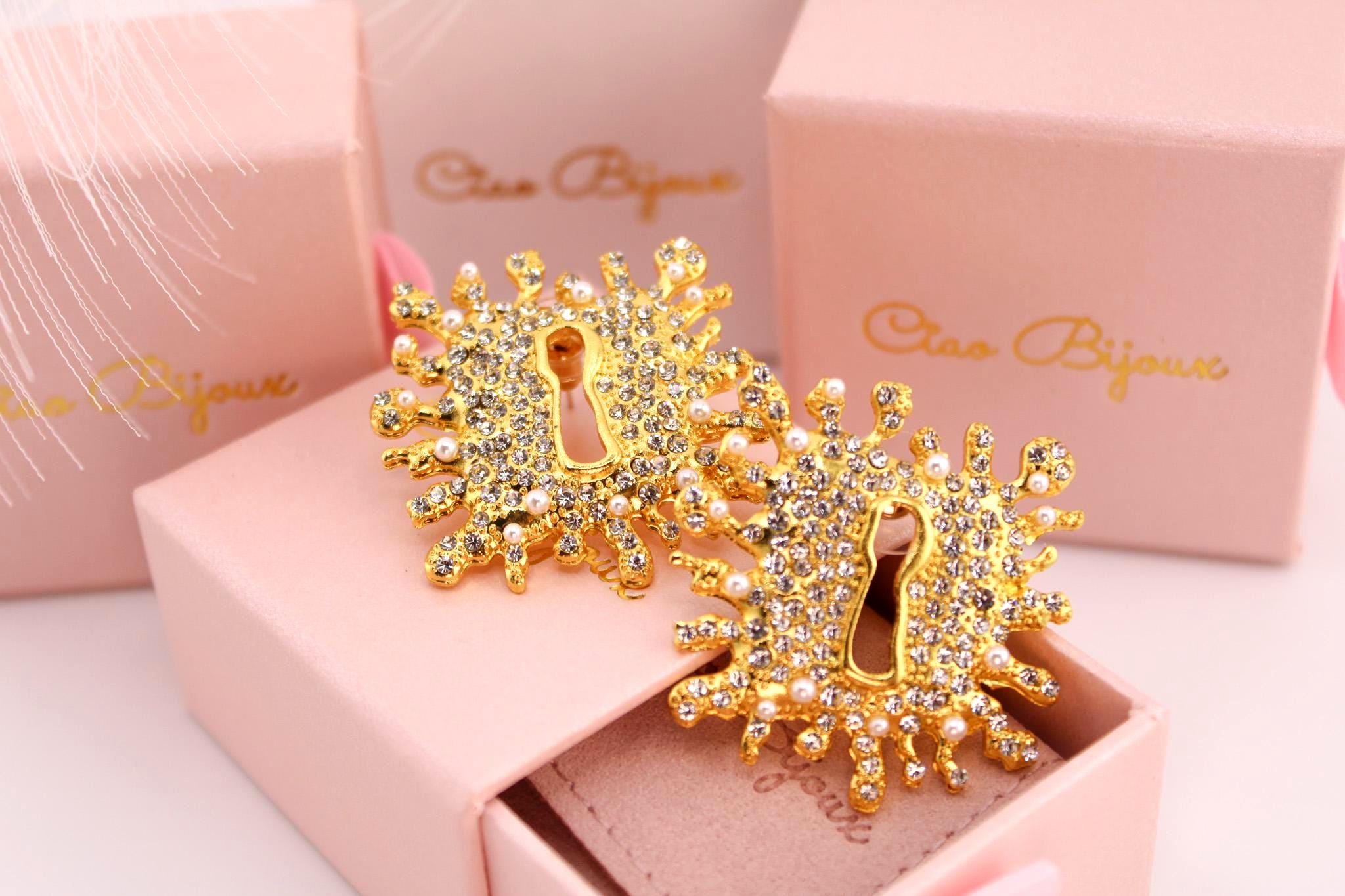 Schiaparelli Jewelry - Etsy